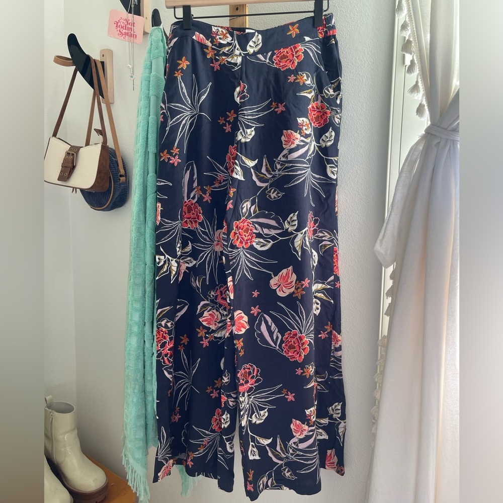 Roxy flowy wide leg pant